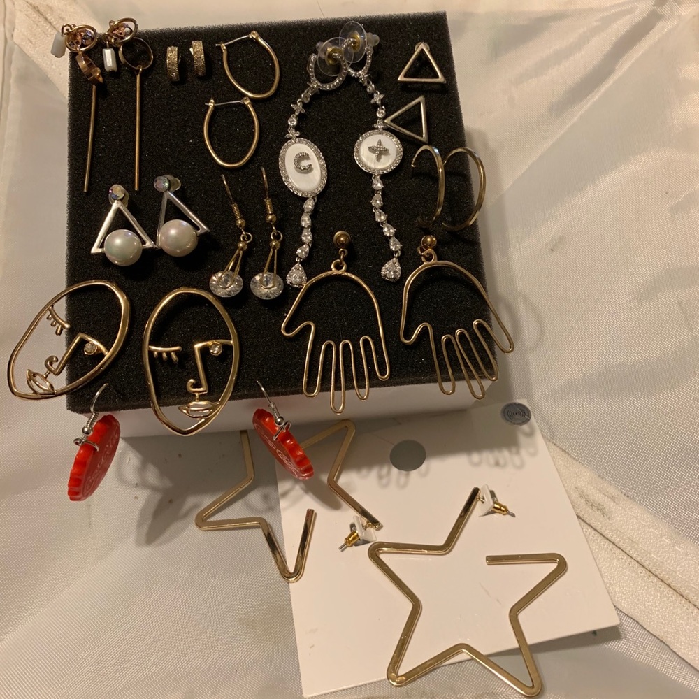 Earrings 12 pairs